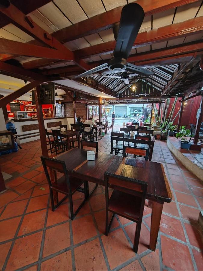 Soben Cafe Guesthouse & Restaurant Σιέμ Ρέαπ Εξωτερικό φωτογραφία