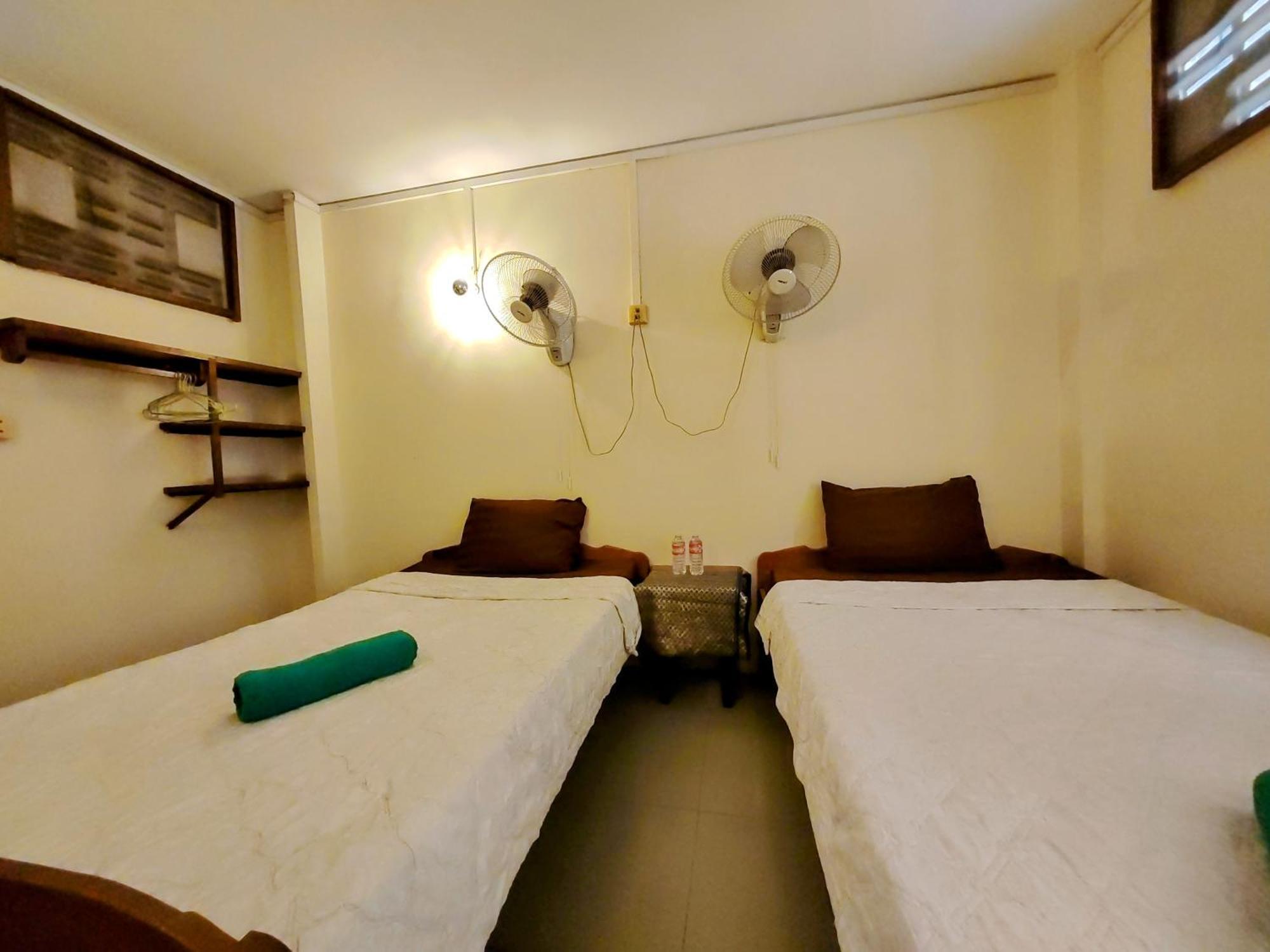 Soben Cafe Guesthouse & Restaurant Σιέμ Ρέαπ Δωμάτιο φωτογραφία